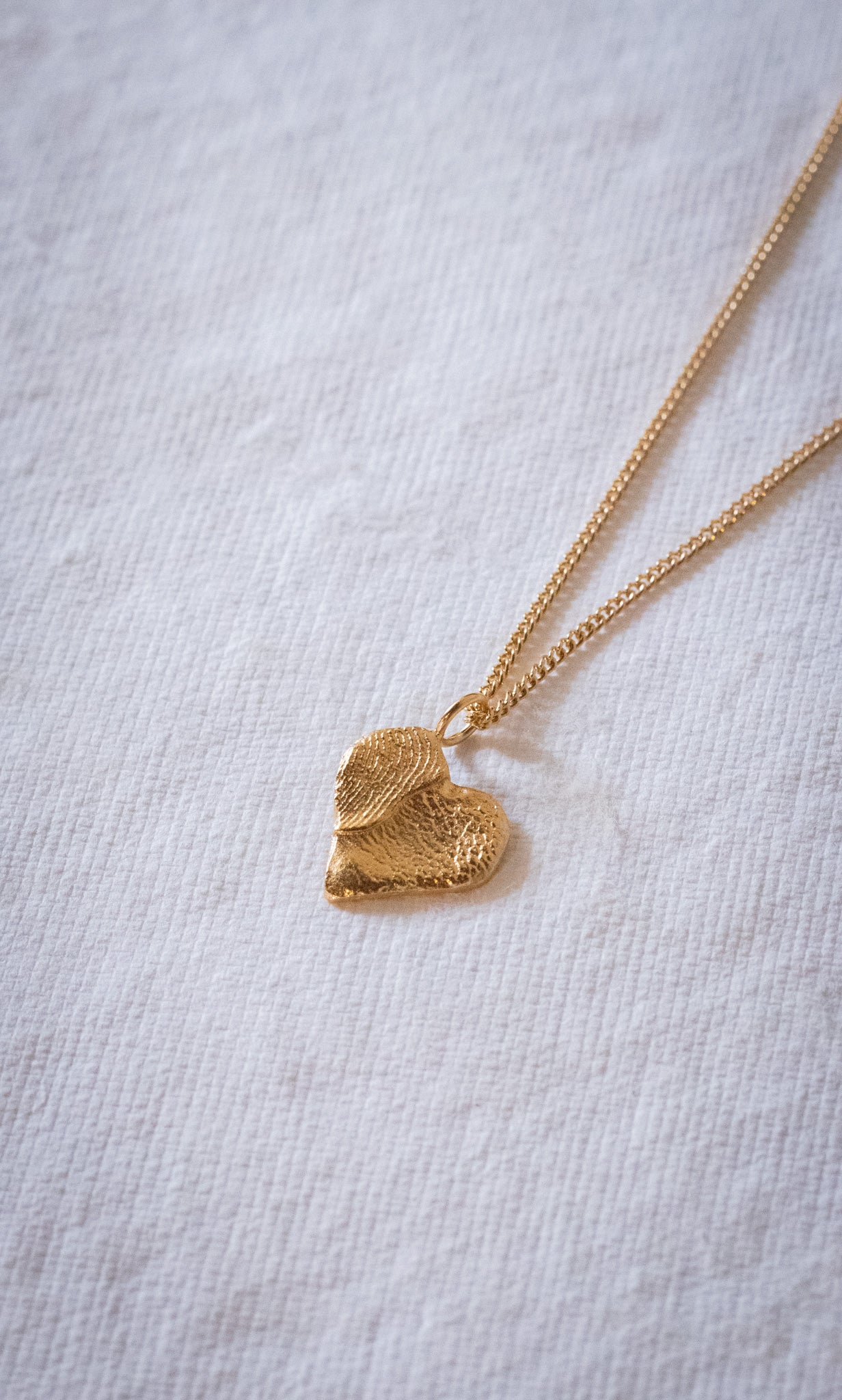 Ama(r) necklace