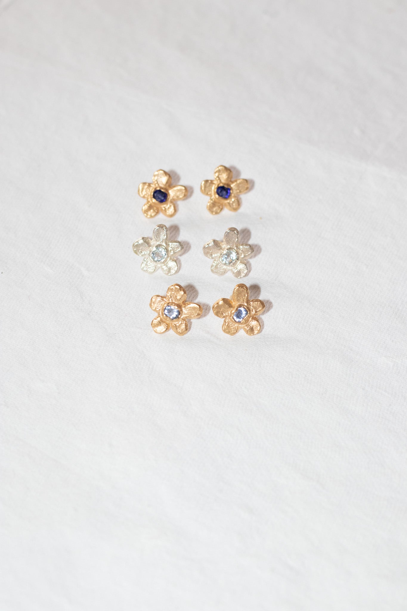Botão Earrings