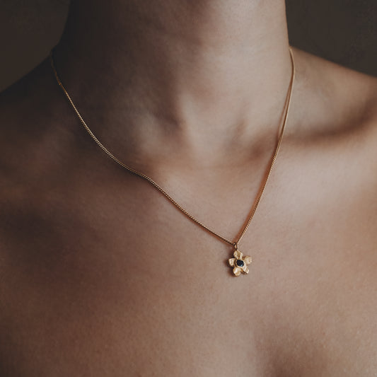 Flor Necklace