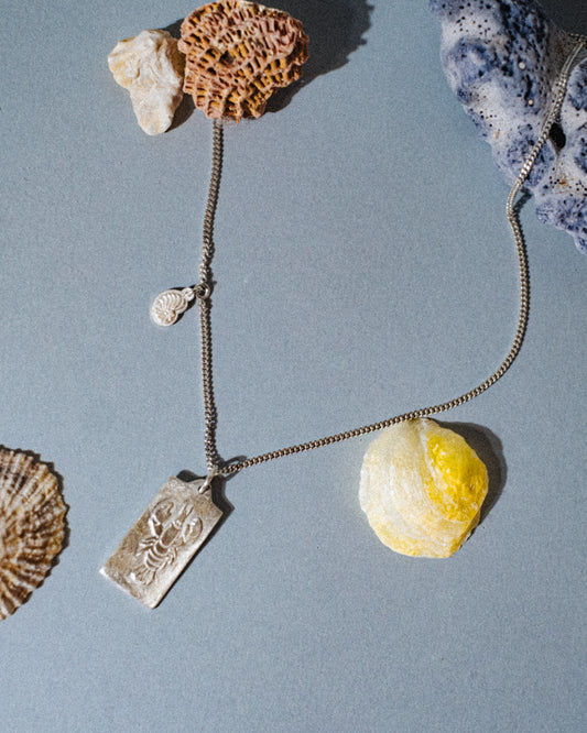 Com Vagar Necklace