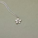 Flor Necklace