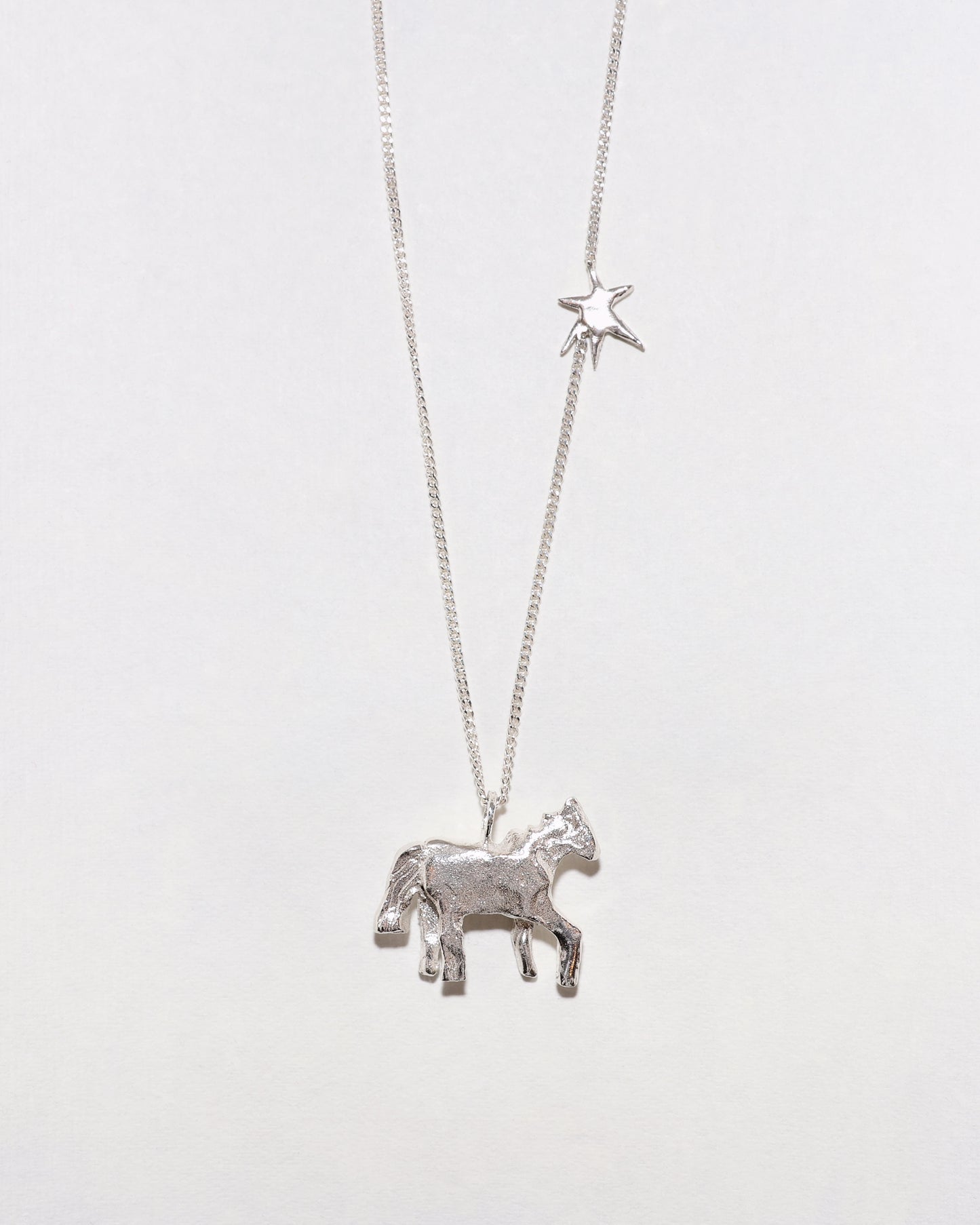 O Cavalo Necklace