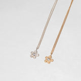 Flor Necklace