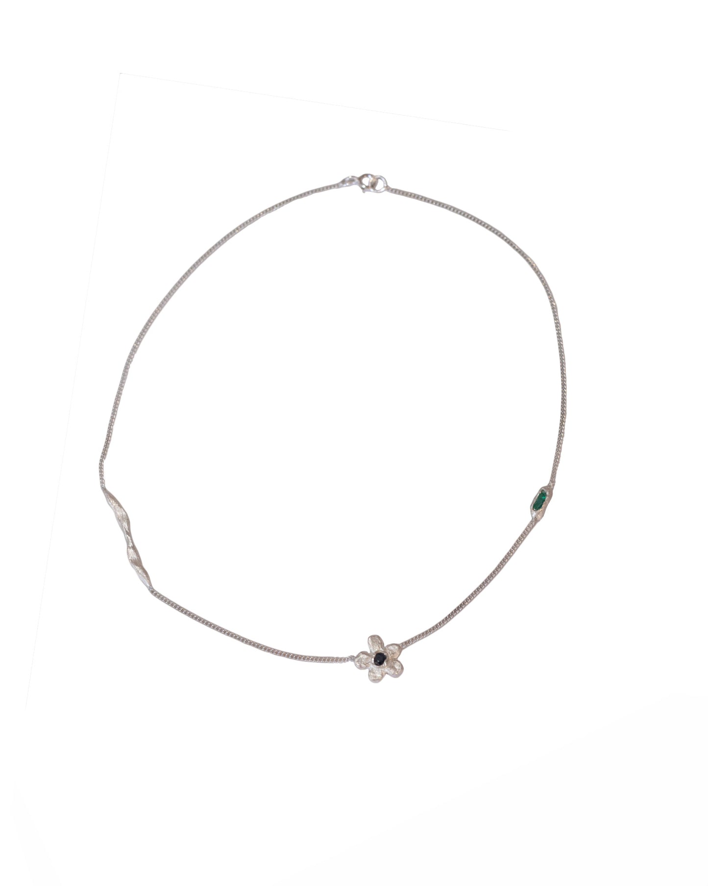 Desabrochar Necklace